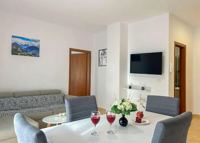 Blue Whisper Haven I77 *