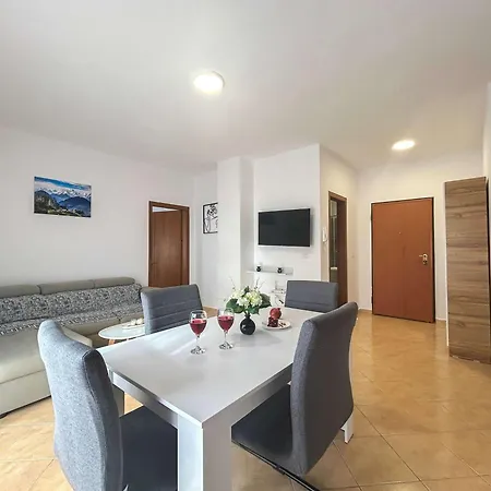 Blue Whisper Haven I77 Apartamento